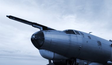 bombardıman uçağı