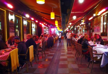 Lokantada gece, istanbul, Türkiye