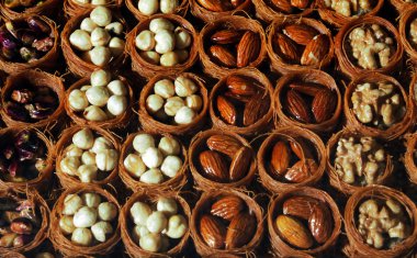 Satılık fındık hamur işleri