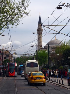 atik ali Paşa Cami divan üzerinde