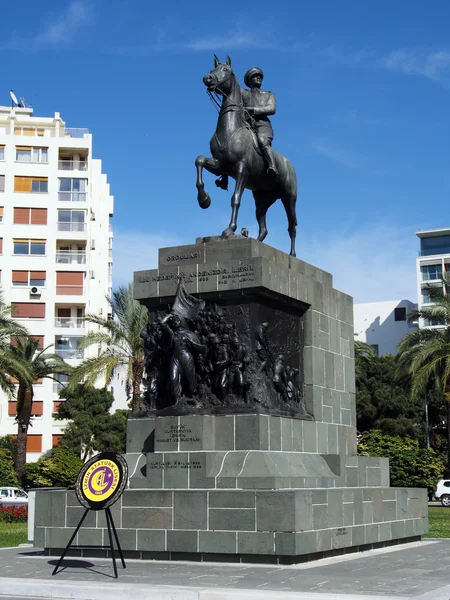 Monumento Atataturk a caballo —  Fotos de Stock