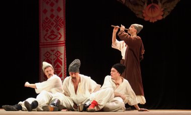 sonra p.virsky adlı Ukraynalı Ulusal Halk Dansları Topluluğu