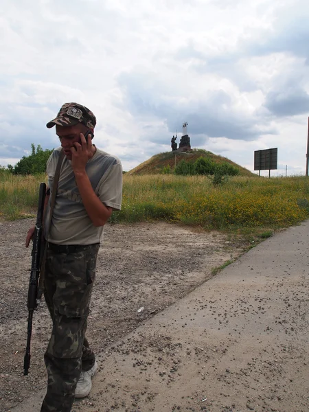 Ejército sureste fortalece puestos de control, Statisa Luchanskaya, Ucrania — Foto de Stock