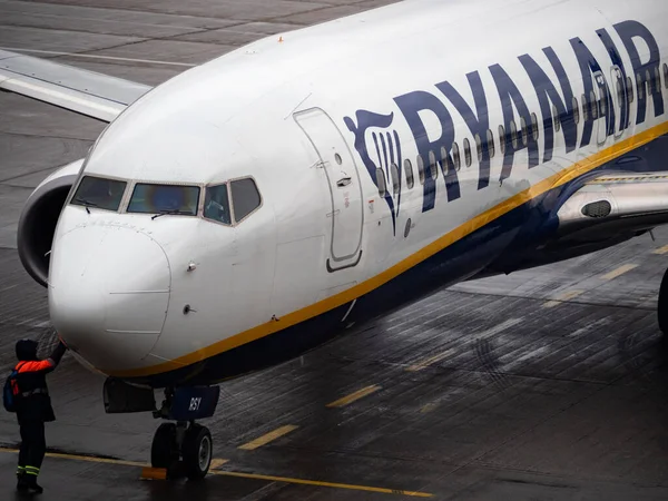Kiew Ukraine Dezember 2021 Flugzeuge Vom Typ Ryanair Boeing 737 — Stockfoto