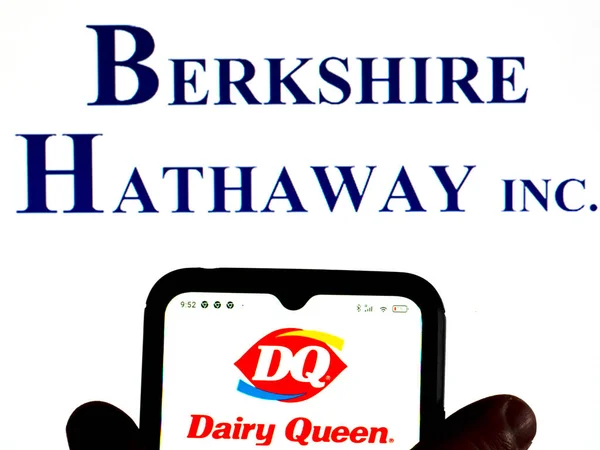 Niemcy Marca 2022 Tej Ilustracji Zdjęcie Logo Dairy Queen Jest — Zdjęcie stockowe