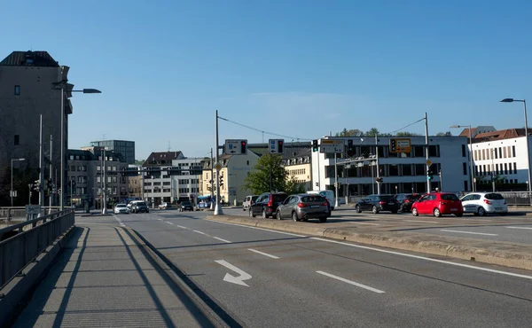 Passau Bavaria Germany May 2022 Cars Drive Bridge Inn River — Stock Photo, Image