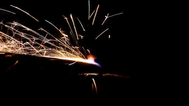 Metallschneiden mit Gasschweißen — Stockvideo