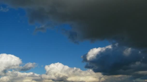 Temps écoulé du ciel bleu nuageux — Video