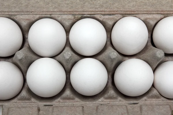 鸡蛋成包 — 图库照片