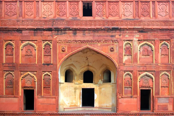 Building fragment with door in India — Stock Photo, Image