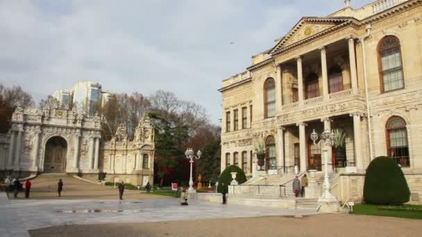 Museo del palacio del sultán Dolmabahce en Estambul Turquía — Vídeo de stock