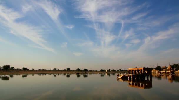 Landscape with palace on lake in Jaisalmer India — Stock Video