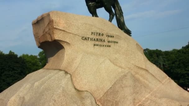 Peter 1 monumento a Saint-petersburg, Russia — Video Stock