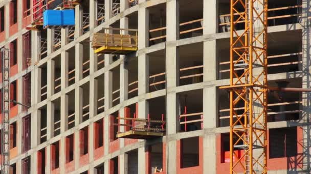 Construcción de un nuevo edificio — Vídeos de Stock