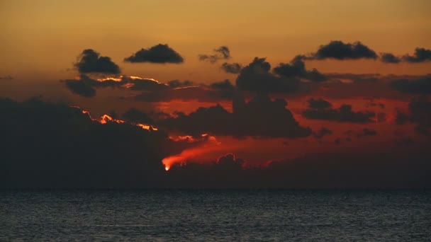 Wschód słońca nad morzem — Wideo stockowe