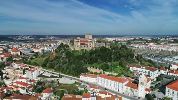Castelo dos Cavaleiros Templários Medievais em Leiria — Vídeo de Stock