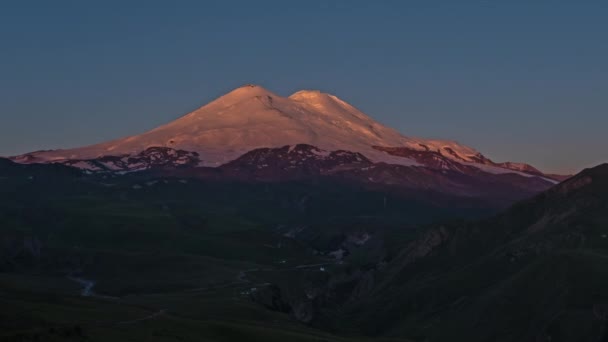 Mount Elbrus at sunrise Caucasus mountains — Stock Video