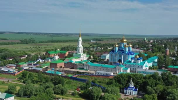 Задонский Рождественско-Богородицкий монастырь — стоковое видео