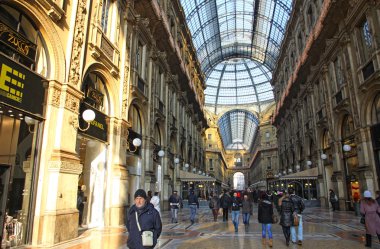 Galleria vittorio emanuele alışveriş merkezi Milano, İtalya