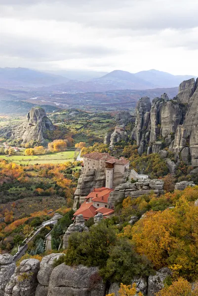 Meteora-klipporna och kloster i Grekland — Stockfoto