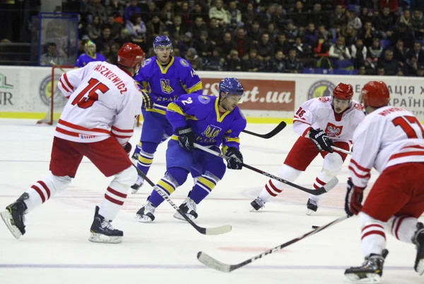 Partita di hockey su ghiaccio Ucraina contro Polonia — Foto Stock