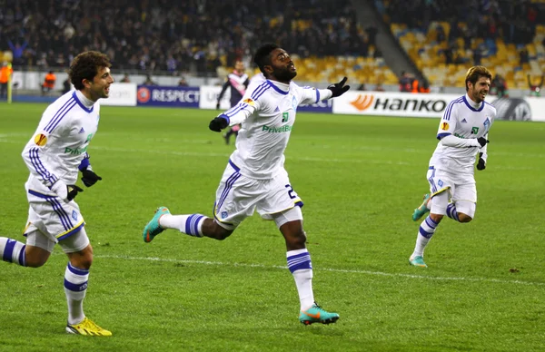 Spelare i FC dynamo Kiev fira efter gjorde ett mål — Stockfoto