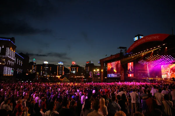 Jótékonysági koncert az Independence Square, Kijev, Ukrajna — Stock Fotó