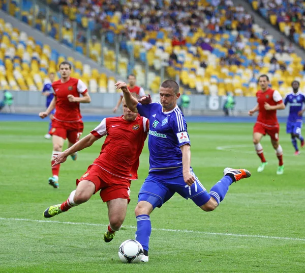 Voetbal spel dynamo Kiev vs Metaloerh Zaporizja — Stockfoto