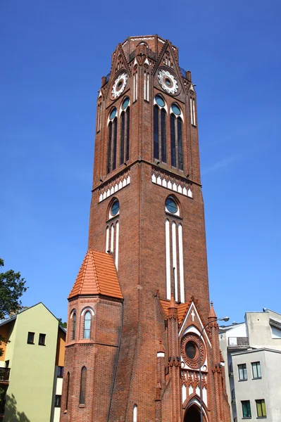 Věž kostela martin lutherin Svinoústí, Polsko — Stock fotografie