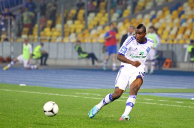 fc Dinamo Kiev kahverengi ideye