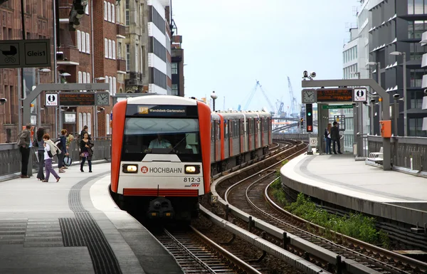 总面积达三十万平方米地铁站在汉堡，德国 — 图库照片