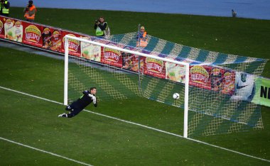 Futbol oyun rakip Dinamo Kiev