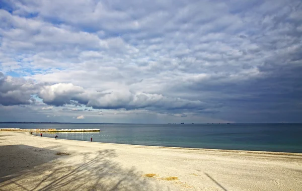 Costa del mar Negro en invierno, Odesa, Ucrania —  Fotos de Stock