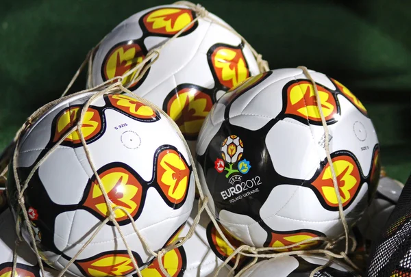 Close-up officiële uefa euro 2012 ballen — Stockfoto