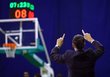 Ainars bagatskis, Direktör budivelnik Kiev