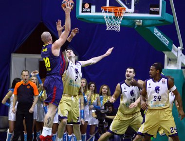 Euroleague basketbol oyun Budivelnik Kyiv vs Fc Barcelona