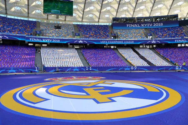 Kyiv Ucrania Mayo 2018 Banner Con Logo Del Real Madrid —  Fotos de Stock