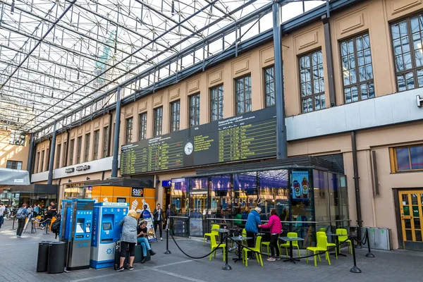 Helsinki Finlandia Września 2019 Sala Główna Forum Dworca Centralnego Helsinkach — Zdjęcie stockowe