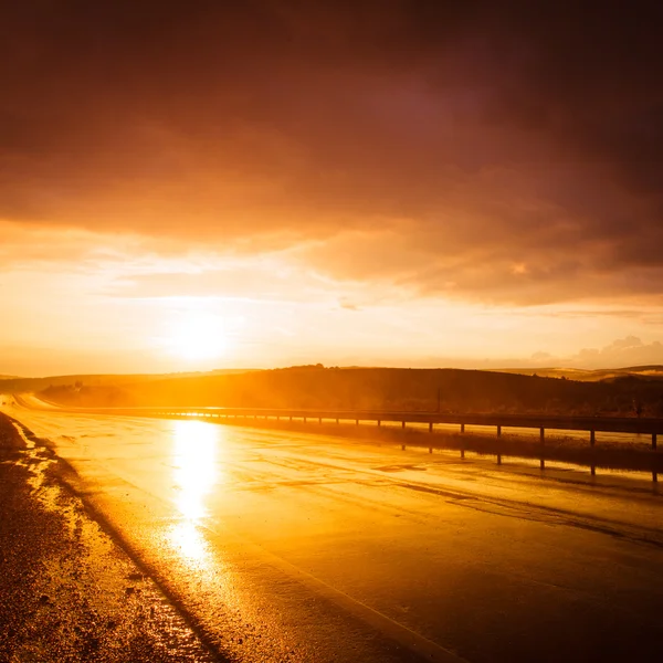 Wet road — Stock Photo, Image