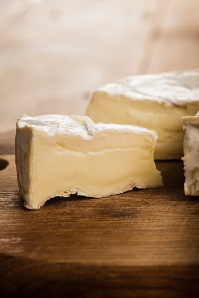 Camembert slice closeup — Stock Photo, Image