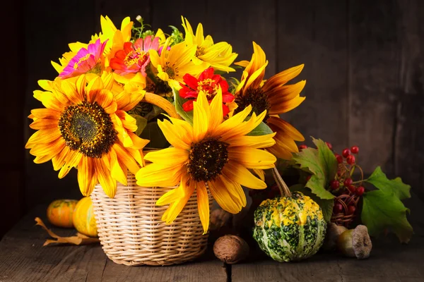 Natura morta nei colori dell'autunno — Foto Stock