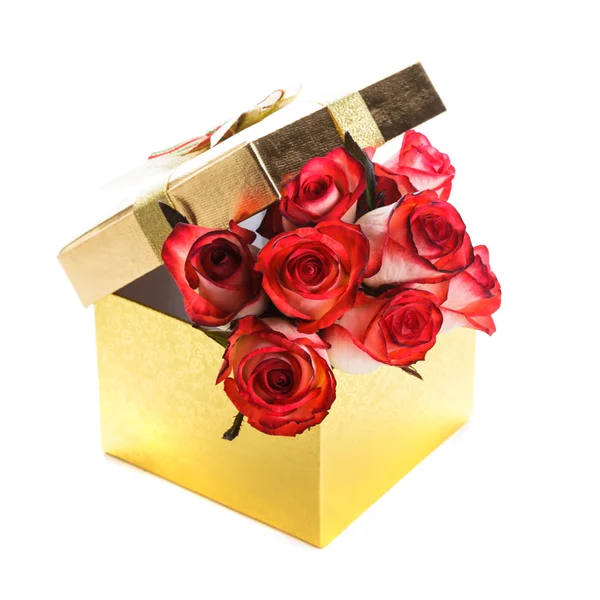 Gift box and bouquet of roses — Stock Photo, Image