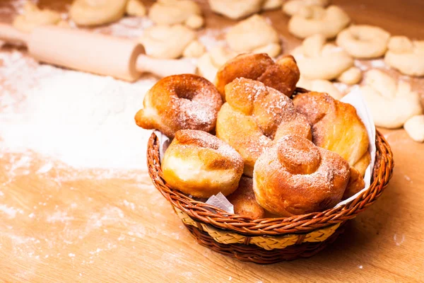 Donats in basket — Stock Photo, Image