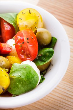 taze salata 