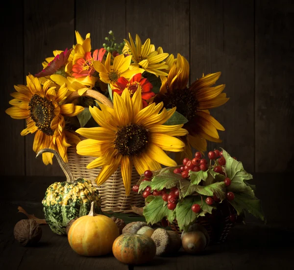 Natura morta nei colori dell'autunno — Foto Stock