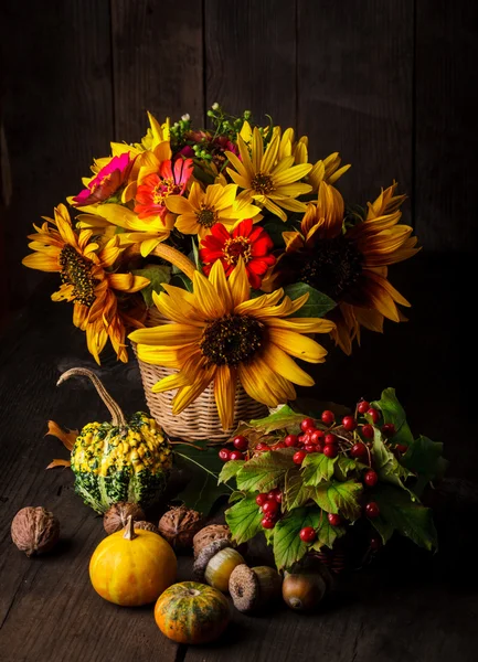 Still life in colours of autumn — Stock Photo, Image