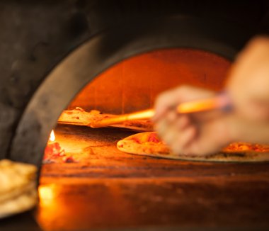 pizza pişirme