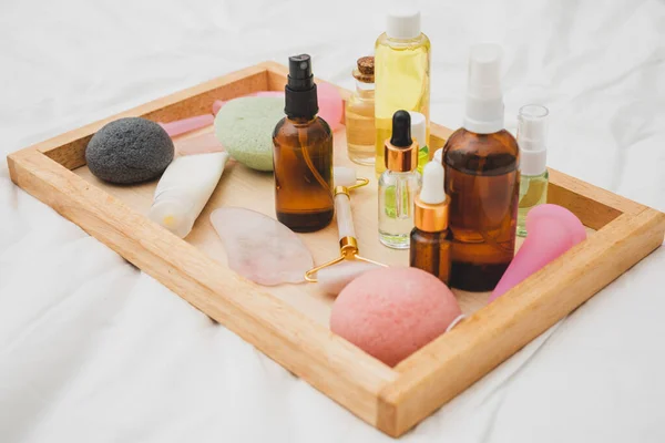 De set natuurlijke huidverzorgingsproducten voor spa — Stockfoto