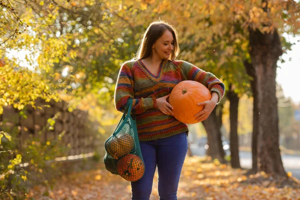Portrait Happy Smile Woman Pumpkins Hand Cozy Autumn Vibes Halloween — Foto Stock