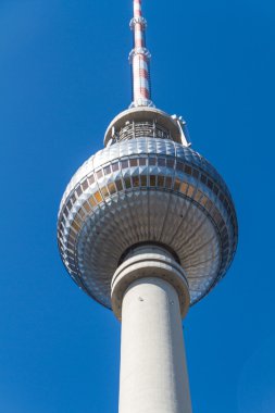 berlin mitte televizyon kulesi